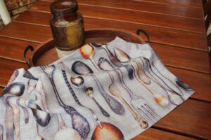 Vintage Cutlery Tea Towel / Bread Cloth - (Linen)